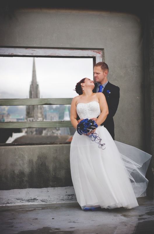 Nicola & Richards Wedding day at The Dunedin Club, Dunedin, NZ. Love this location for photos!