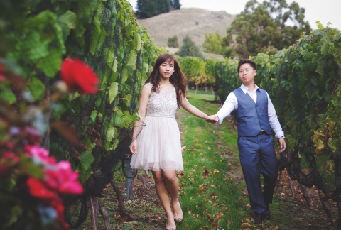 Shirleen & Hedi's engagement shoot, Stoneridge Estate, Lake Hayes, NZ